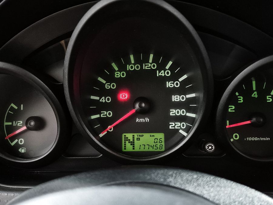 Mitsubishi Colt 1.3 AMT (95 л.с.), 2005
