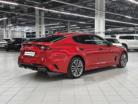 Kia Stinger 2.0 AT (247 л.с.) 4WD, 2019 Kia Stinger 2.0 AT (247 л.с.) 4WD, 2019 — купить в Нижнем Новгороде