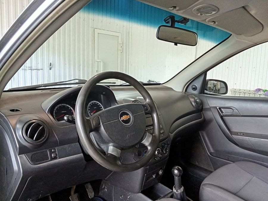 Chevrolet Aveo 1.2 MT (84 л.с.), 2009