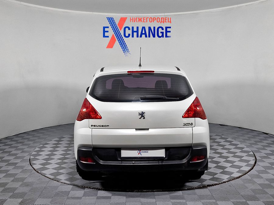 Peugeot 3008 1.6 MT (120 л.с.), 2011