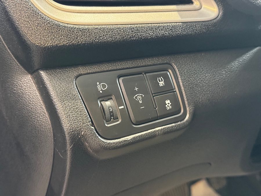 Hyundai Solaris 1.6 AT (123 л.с.), 2017 Hyundai Solaris 1.6 AT (123 л.с.), 2017