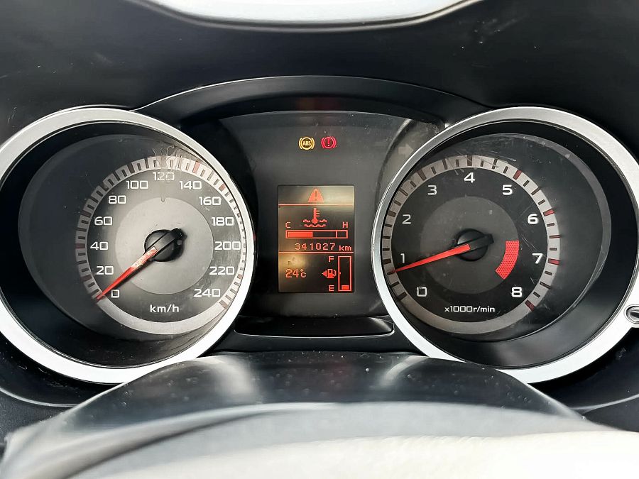 Mitsubishi Lancer 1.5 MT (109 л.с.), 2009