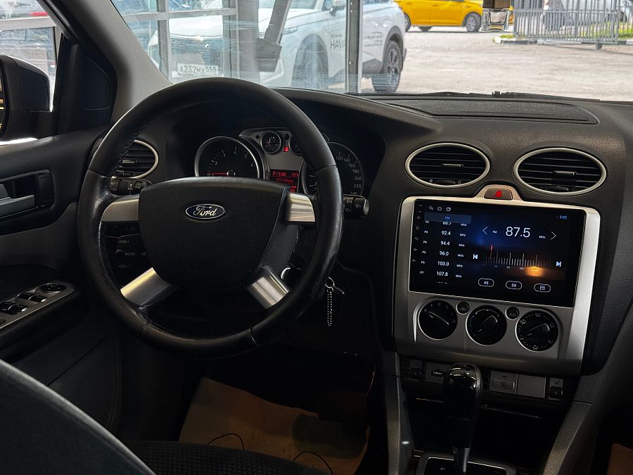 Ford Focus 2.0 AT (145 л.с.), 2008