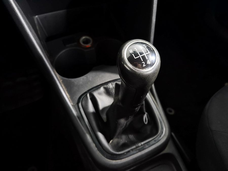 Volkswagen Polo 1.6 MT (105 л.с.), 2011