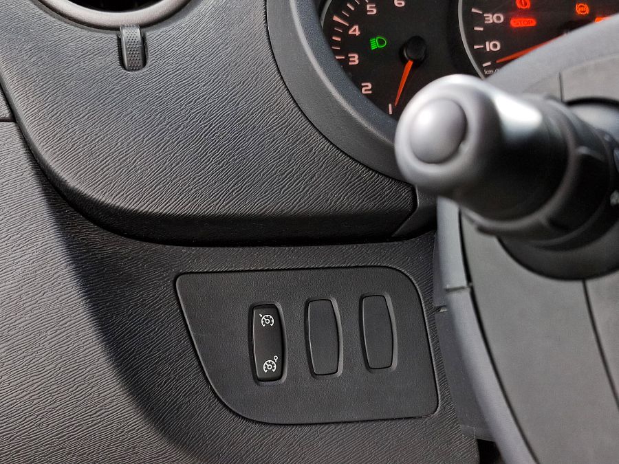Renault Kangoo 1.6 MT (84 л.с.), 2012