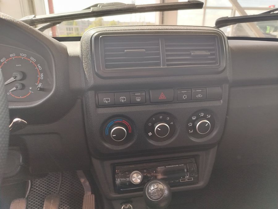 Lada (Ваз) Niva Legend 1.7 MT (83 л.с.) 4WD, 2023 Lada (Ваз) Niva Legend 1.7 MT (83 л.с.) 4WD, 2023