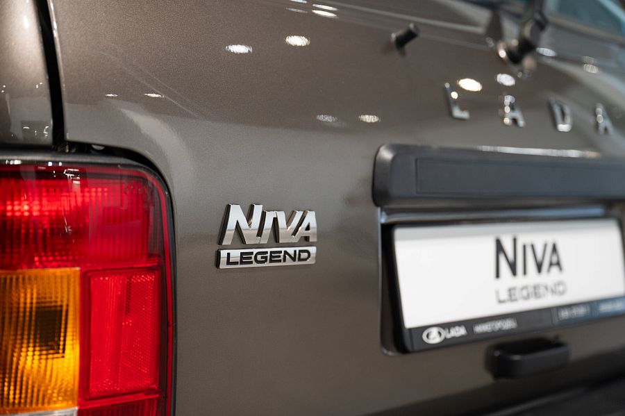 Lada (Ваз) Niva Legend 1.7 MT (83 л.с.) 4WD, 2026 Lada (Ваз) Niva Legend 1.7 MT (83 л.с.) 4WD, 2026