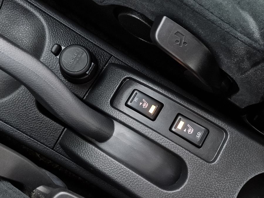 Nissan Tiida 1.6 AT (110 л.с.), 2010
