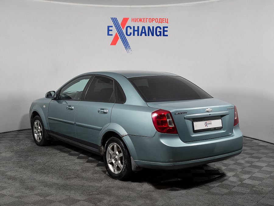 Chevrolet Lacetti 1.6 MT (109 л.с.), 2004
