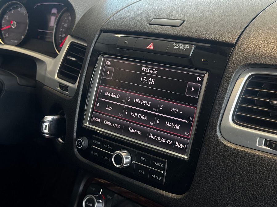 Volkswagen Touareg 3.6 AT (249 л.с.) 4WD, 2013