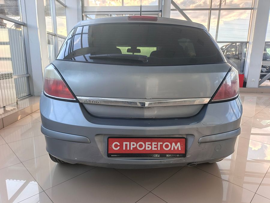 Opel Astra 1.6 MT (115 л.с.), 2011