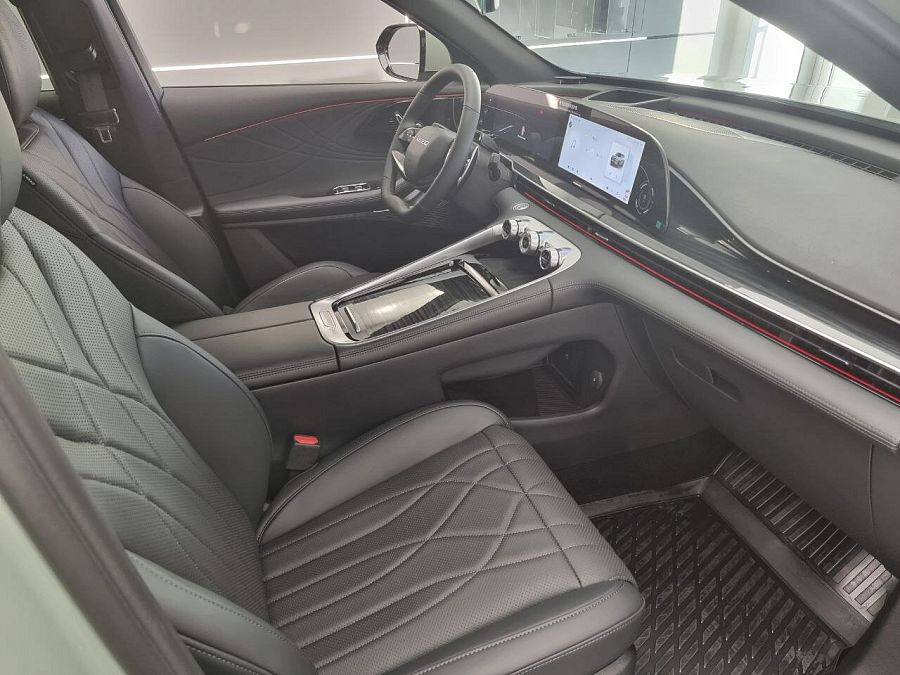 Exeed RX 2.0 AMT (197 л.с.) 4WD, 2025