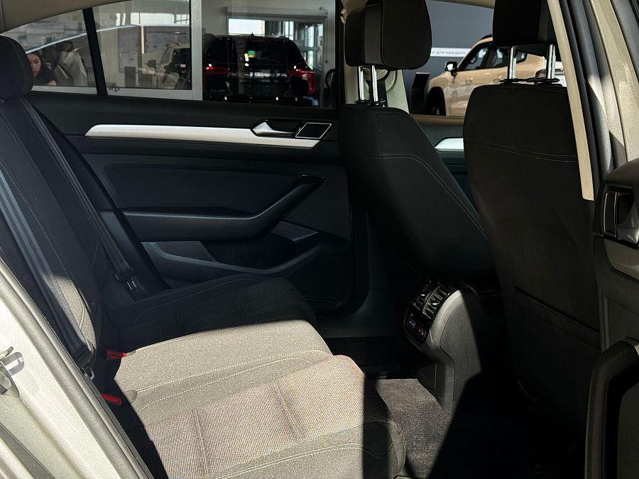 Volkswagen Passat 1.4 AMT (150 л.с.), 2017 Volkswagen Passat 1.4 AMT (150 л.с.), 2017