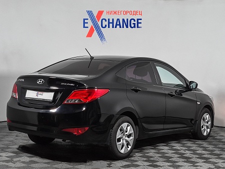 Hyundai Solaris 1.4 AT (107 л.с.), 2015