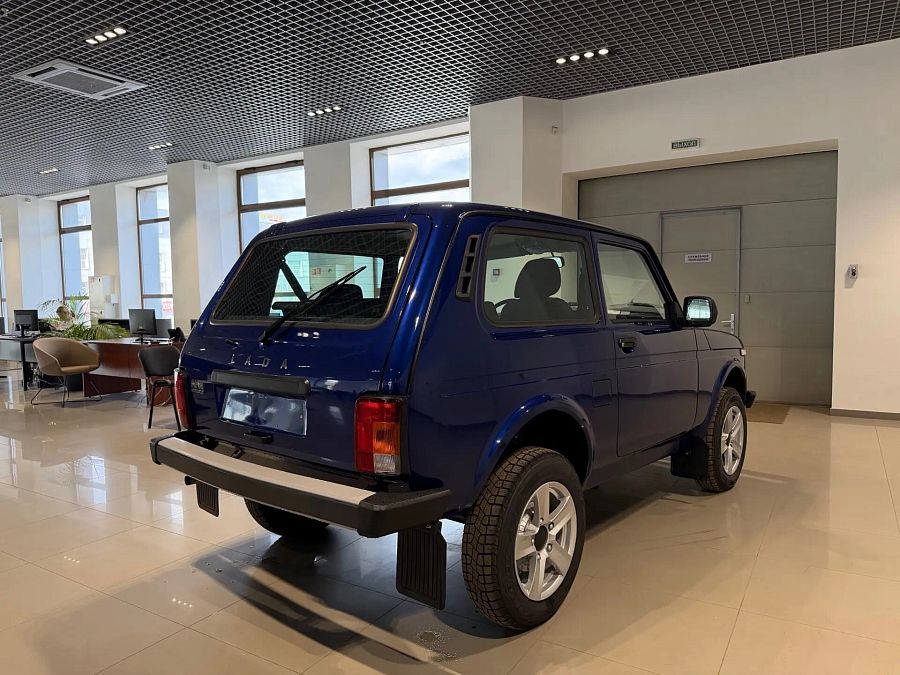 Lada (Ваз) Niva Legend 1.7 MT (83 л.с.) 4WD, 2026 Lada (Ваз) Niva Legend 1.7 MT (83 л.с.) 4WD, 2026