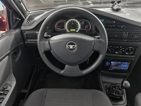 Daewoo Nexia 1.5 MT (80 л.с.), 2010