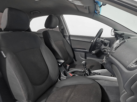 Kia Cerato 5-speed 1.6 MT (126 л.с.), 2011 Kia Cerato 5-speed 1.6 MT (126 л.с.), 2011 — купить в Нижнем Новгороде