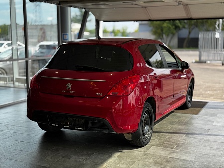 Peugeot 308 1.6 AT (120 л.с.), 2011 Peugeot 308 1.6 AT (120 л.с.), 2011