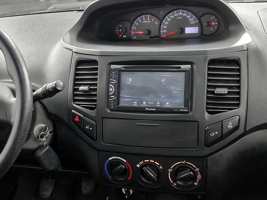 Geely MK 1.5 MT (94 л.с.), 2013 Geely MK 1.5 MT (94 л.с.), 2013