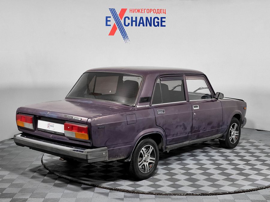 Lada (Ваз) 2107 1.6 MT (74 л.с.), 2004