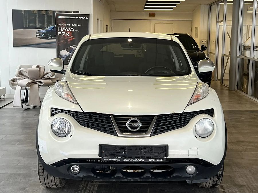 Nissan Juke 1.6 CVT (190 л.с.) 4WD, 2011