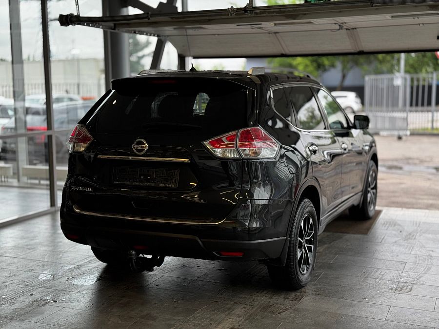 Nissan X-Trail 2.5 CVT (171 л.с.) 4WD, 2016