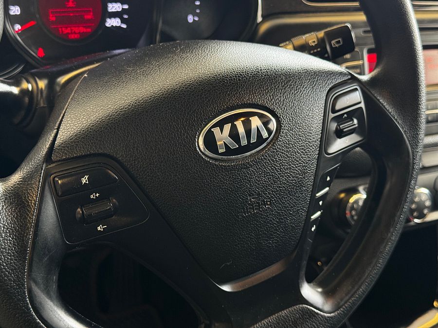 Kia Ceed 1.6 MT (129 л.с.), 2014