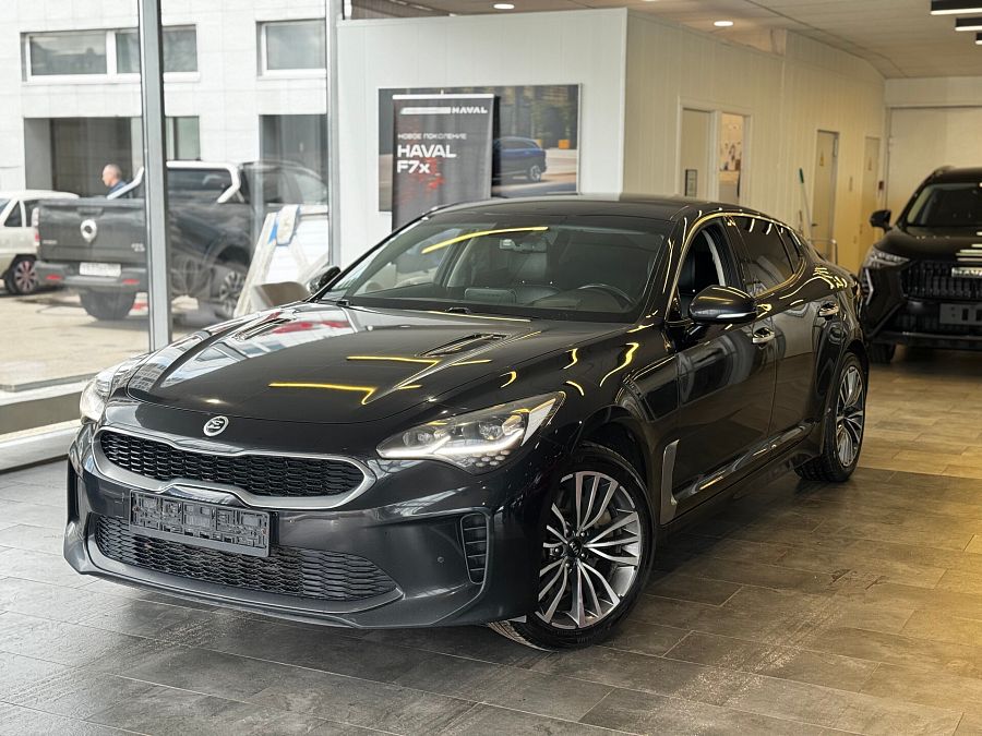 Kia Stinger 2.0 AT (247 л.с.) 4WD, 2018