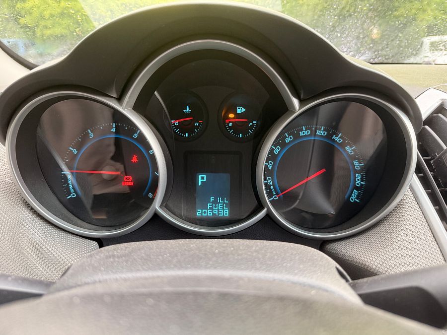 Chevrolet Cruze 1.6 AT (109 л.с.), 2013 Chevrolet Cruze 1.6 AT (109 л.с.), 2013