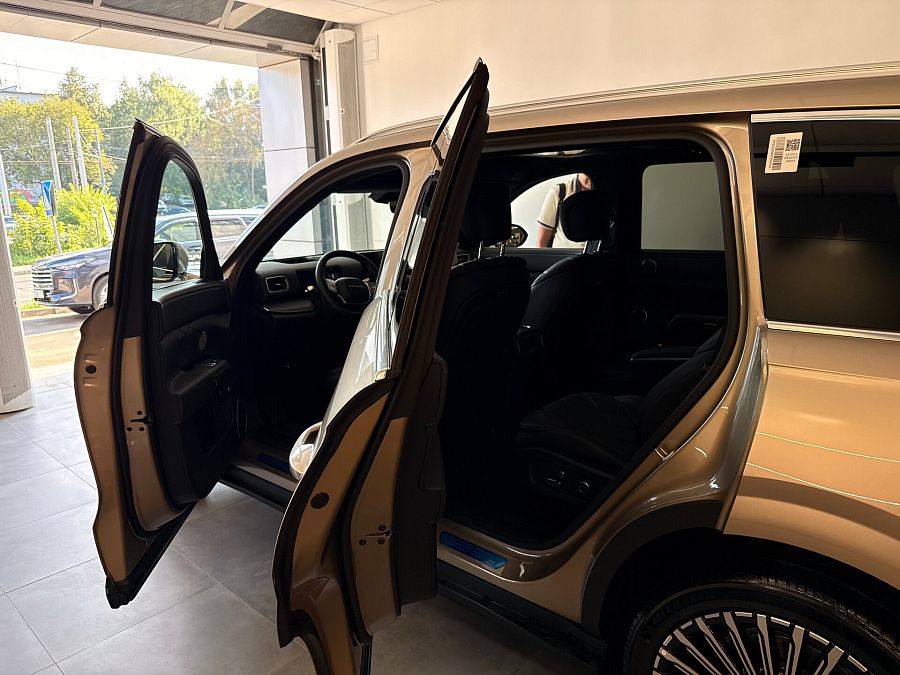 Exeed Exlantix ET 1.5hyb AT (469 л.с.) 4WD, 2026