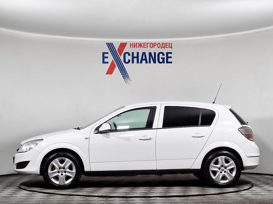 Opel Astra 1.6 AMT (115 л.с.), 2011 Opel Astra 1.6 AMT (115 л.с.), 2011
