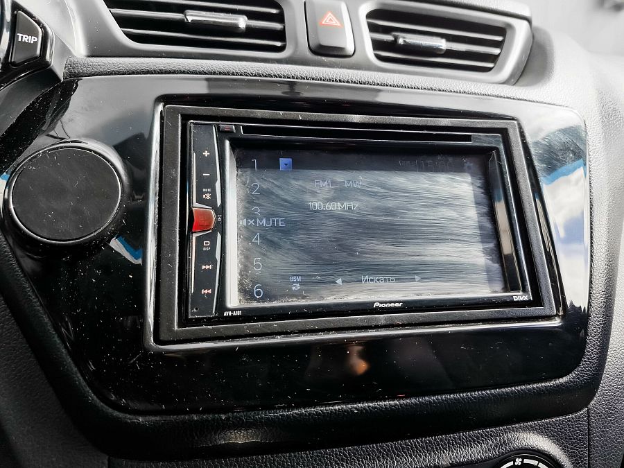 Kia Rio 5-speed 1.6 MT (123 л.с.), 2011 Kia Rio 5-speed 1.6 MT (123 л.с.), 2011