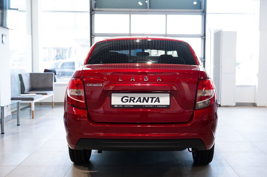 Lada (Ваз) Granta 1.6 MT (90 л.с.), 2026