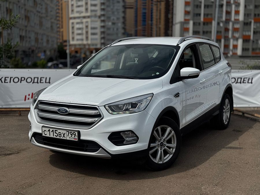 Ford Kuga 2.5 AT (150 л.с.), 2018 Ford Kuga 2.5 AT (150 л.с.), 2018