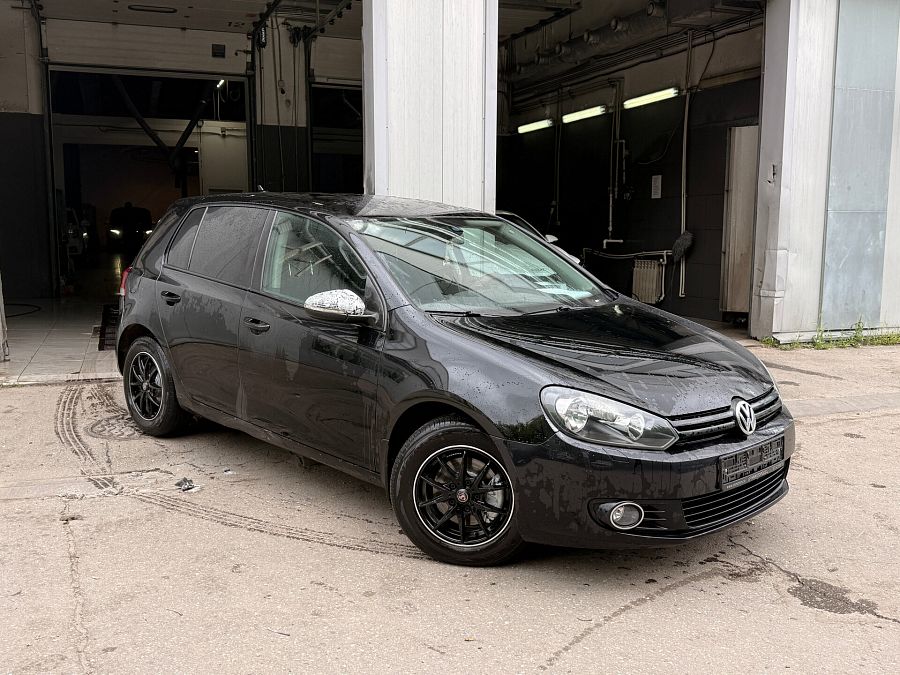 Volkswagen Golf 1.4 MT (122 л.с.), 2011