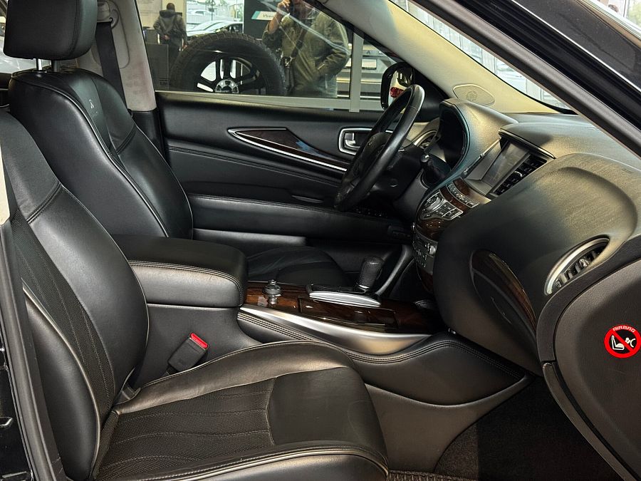 Infiniti JX JX35 3.5 CVT (265 л.с.) 4WD, 2013