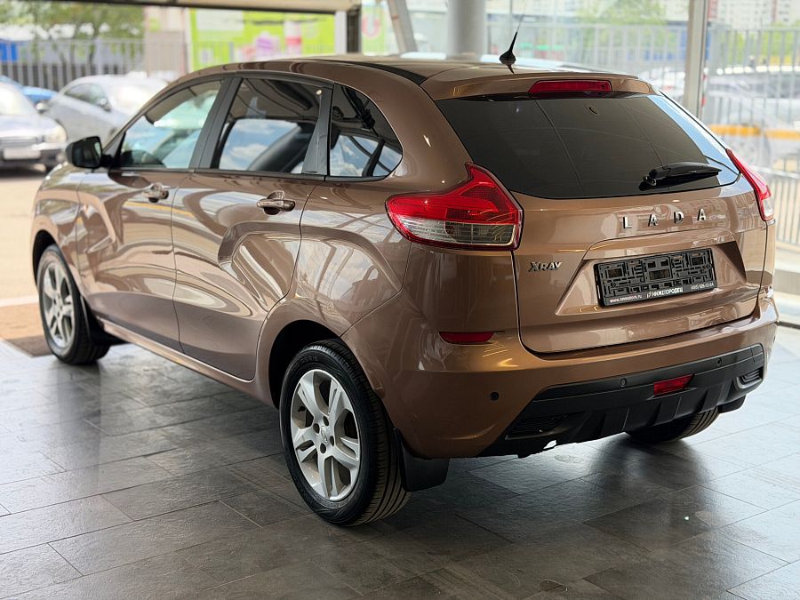 Lada (Ваз) XRAY 1.8 MT (122 л.с.), 2017