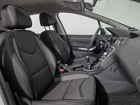 Peugeot 408 1.6 MT (115 л.с.), 2016 — купить в Нижнем Новгороде