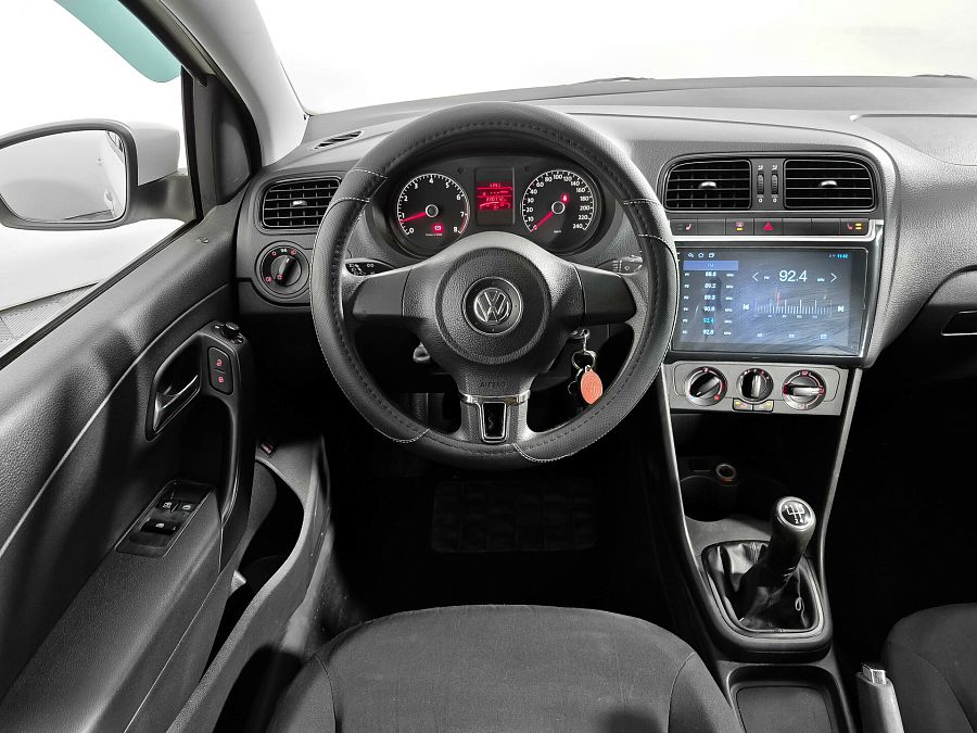Volkswagen Polo 1.6 MT (105 л.с.), 2011