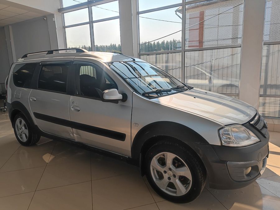 Lada (Ваз) Largus Cross 1.6 MT (106 л.с.), 2018 Lada (Ваз) Largus Cross 1.6 MT (106 л.с.), 2018