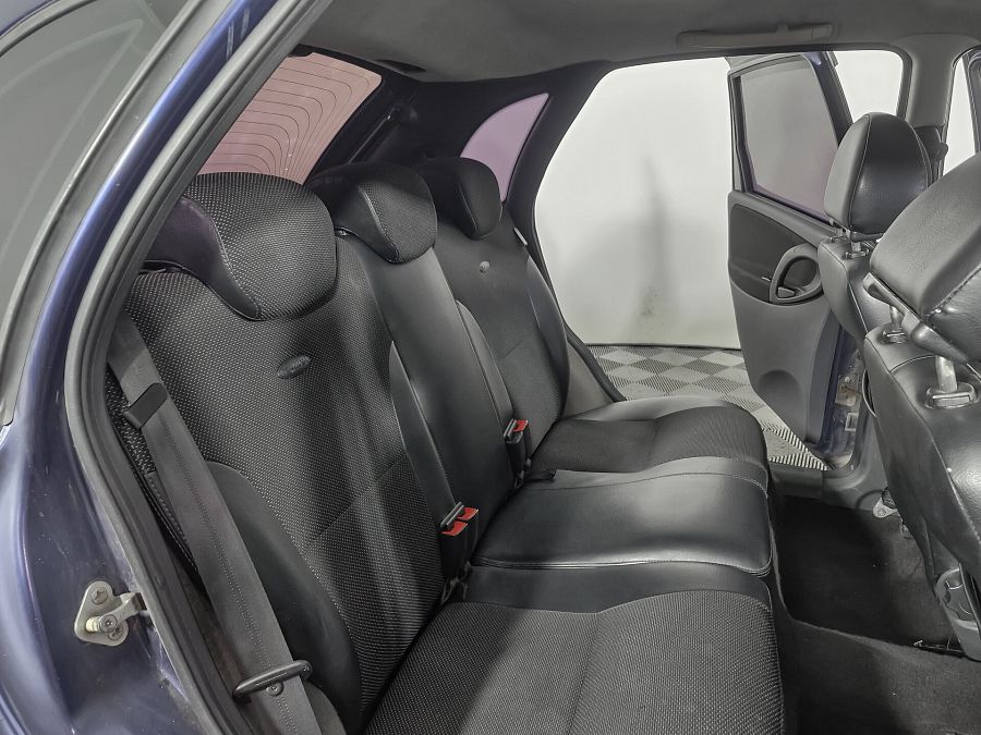 Lada (Ваз) Kalina 1.6 MT (98 л.с.), 2012 Lada (Ваз) Kalina 1.6 MT (98 л.с.), 2012