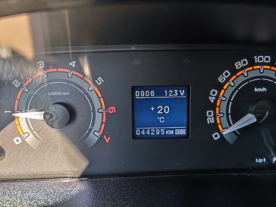 Lada (Ваз) Niva Travel 1.7 MT (83 л.с.) 4WD, 2024 Lada (Ваз) Niva Travel 1.7 MT (83 л.с.) 4WD, 2024