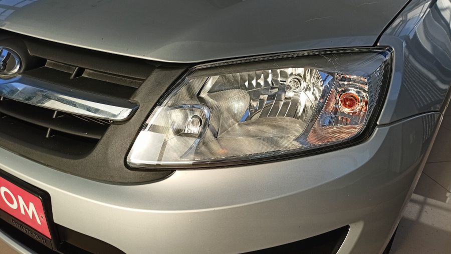 Lada (Ваз) Granta 1.6 MT (87 л.с.), 2018
