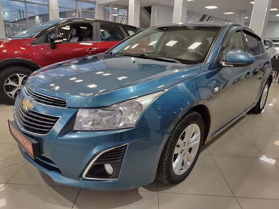 Chevrolet Cruze 1.6 MT (109 л.с.), 2013