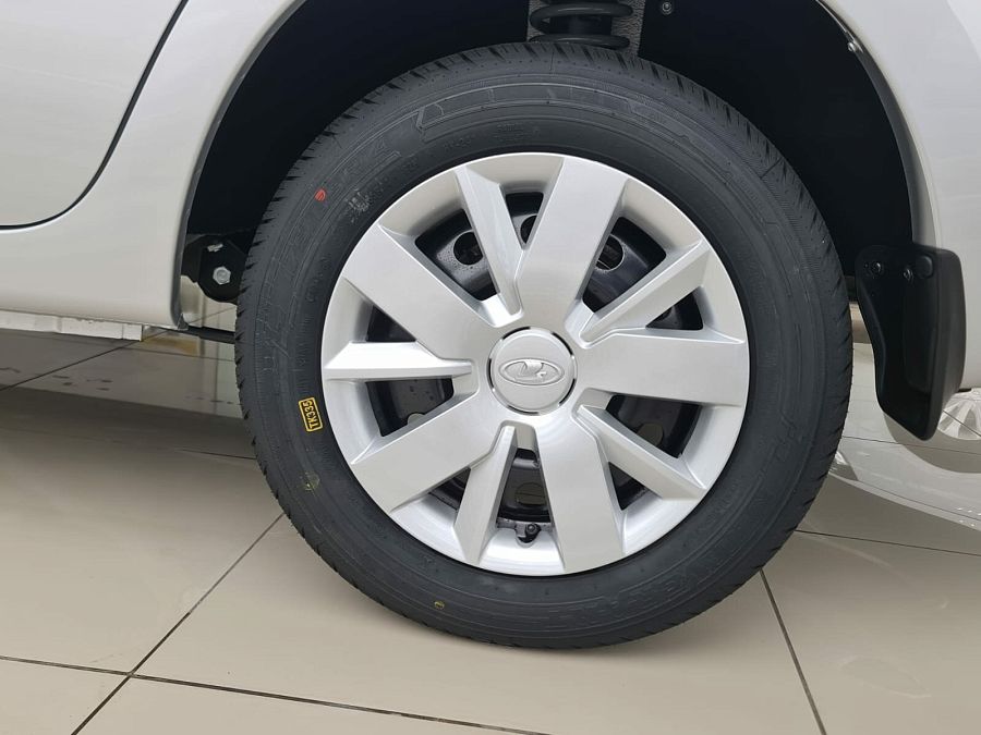 Lada (Ваз) Granta 1.6 MT (90 л.с.), 2026 Lada (Ваз) Granta 1.6 MT (90 л.с.), 2026