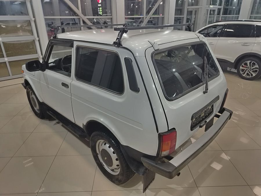 Lada (Ваз) 2121 (4x4) 1.7 MT (83 л.с.) 4WD, 2015 Lada (Ваз) 2121 (4x4) 1.7 MT (83 л.с.) 4WD, 2015