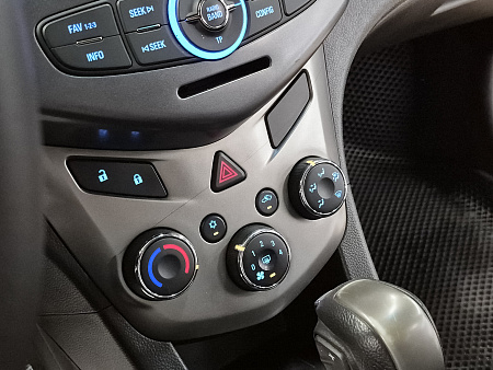 Chevrolet Aveo 1.6 AT (115 л.с.), 2013 Chevrolet Aveo 1.6 AT (115 л.с.), 2013 — купить в Нижнем Новгороде