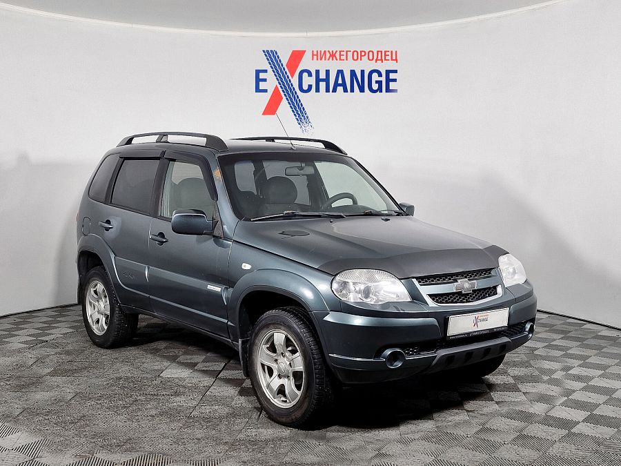 Chevrolet Niva 1.7 MT (80 л.с.) 4WD, 2011 Chevrolet Niva 1.7 MT (80 л.с.) 4WD, 2011
