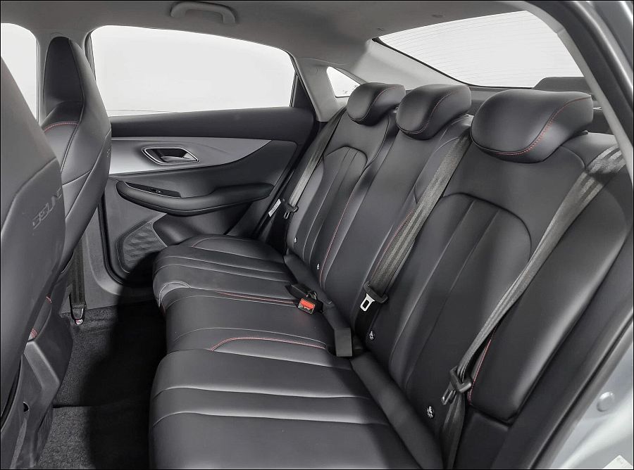 BAIC U5 Plus 1.5 CVT (105 л.с.), 2025 BAIC U5 Plus 1.5 CVT (105 л.с.), 2025
