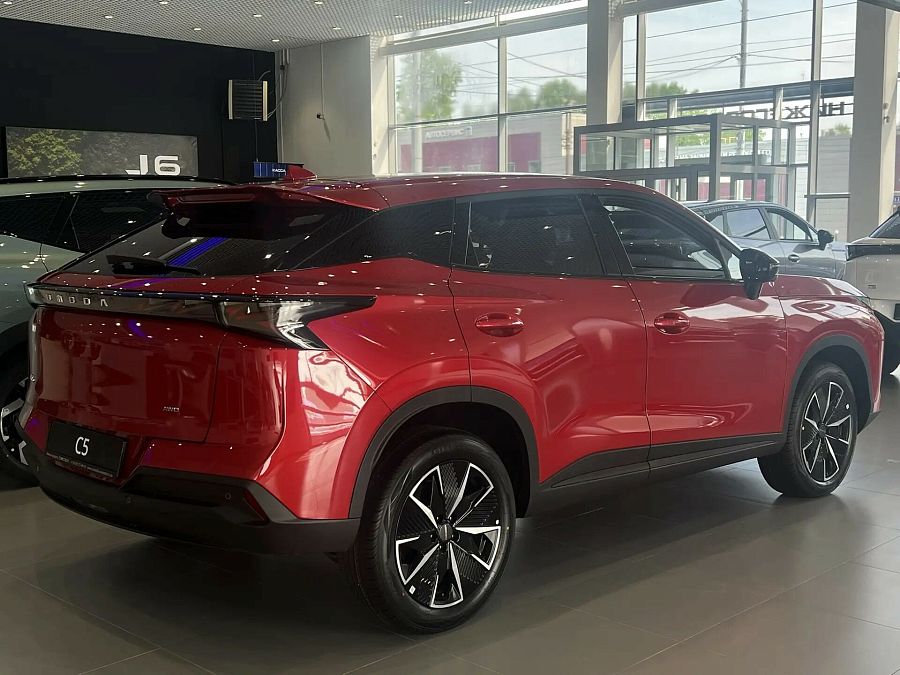 Omoda C5 1.5 AMT (147 л.с.) 4WD, 2026 Omoda C5 1.5 AMT (147 л.с.) 4WD, 2026